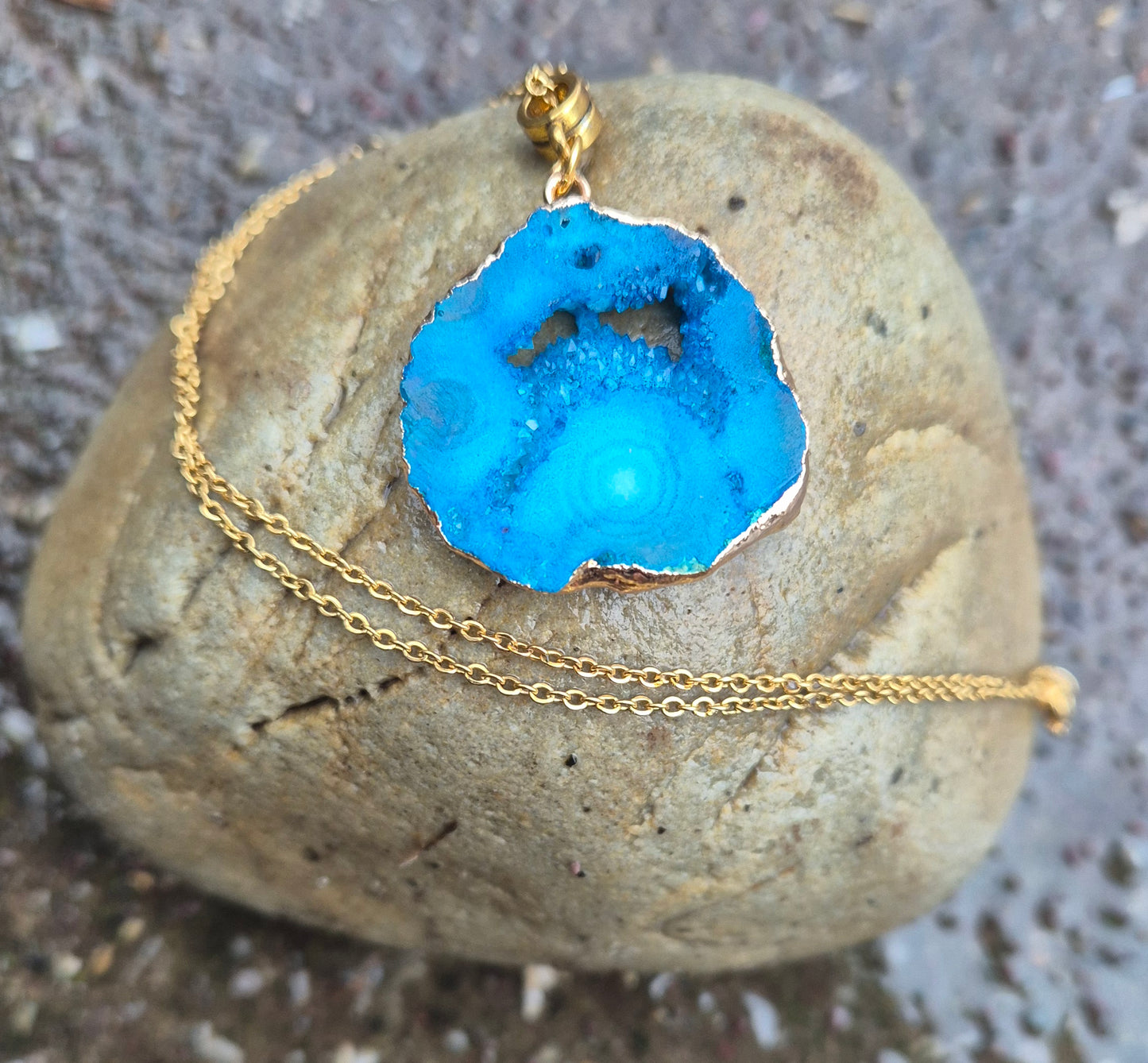 Gold foil agate druzy necklace