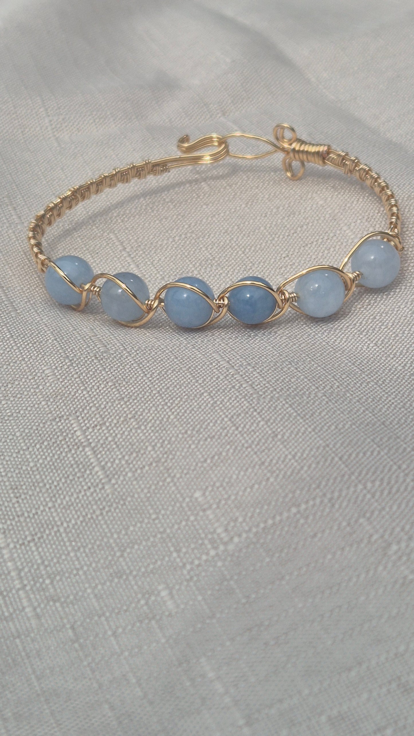 Aquamarine Gold Weaved Bracelet