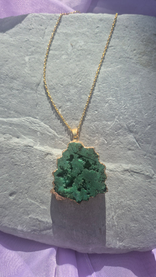 Emerald Green Druzy Pendant Necklace